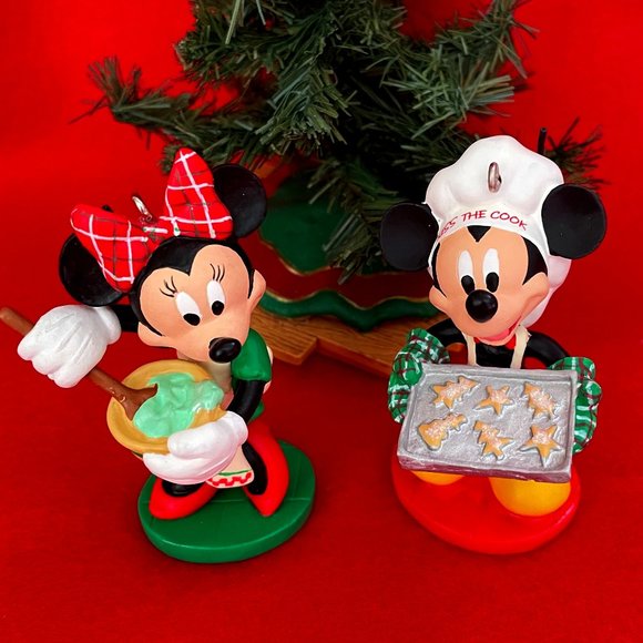 Mickey and Minnie Mouse Bakes Christmas Cookies Hallmark Ornaments - Picture 1 of 6